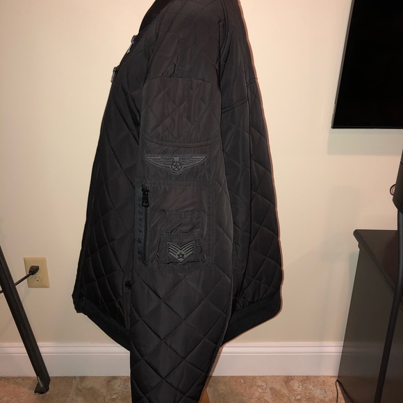 Calvin Klein Men’s XXL Quilted Patch Bomber Jacket